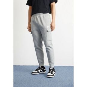 2251373 Nike 나이키 스포츠웨어 CLUB PANT - 카고 바지 그레이 헤더/무광 실버/화이트