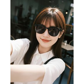 선글라스 VN1020CS 700 사각 패션 블랙 뿔테 자외선차단