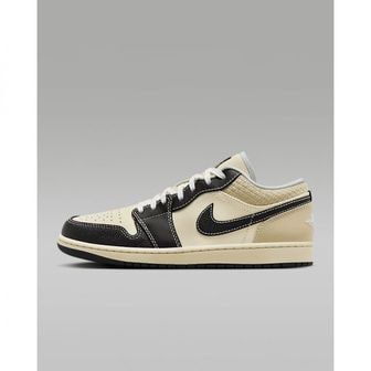 나이키 매장정품 나이키 NIKE 에어 조던 1 로우 SE 남성 신발 - 코코넛 밀크모슬린팀 골드블랙 HQ3437