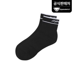 [다이나핏 공식] 남녀공용 트레이닝 레터링 쿼터삭스 YUA26S05Z1