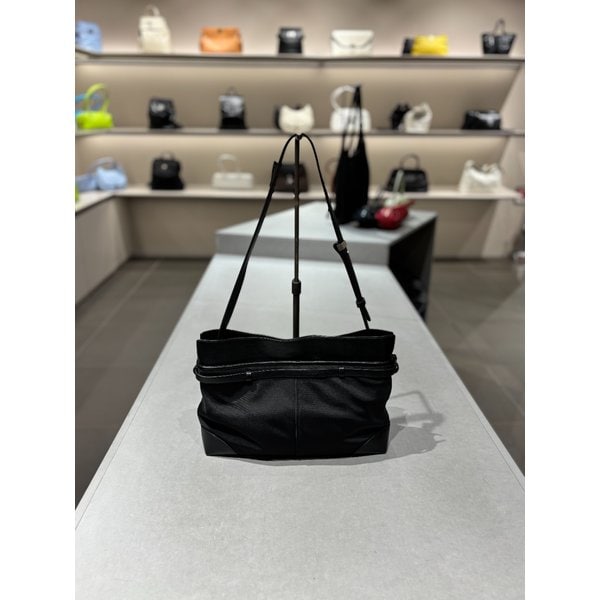 [파주점] 보네 숄더백 34 나일론 RCBSX25164BKX