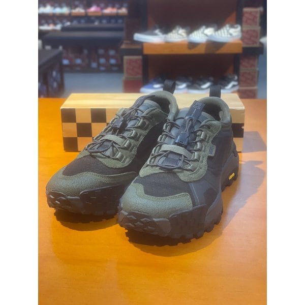 [여주점] (남여공용) 스니커즈 MTe 크로스패스 Xc 비브람 (다크 그린) (VN000D5VDRK)