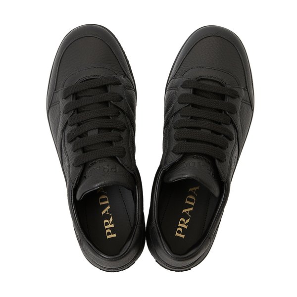 [부산점] 프라다 남성 스니커즈 2EE442 013 F0002