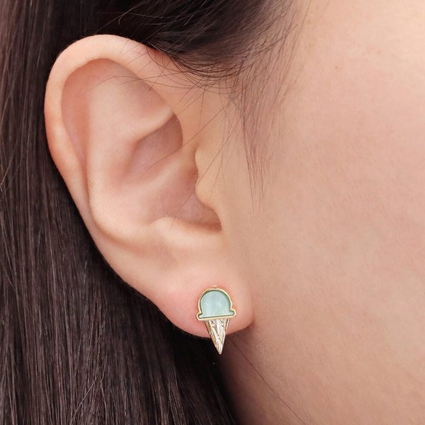 데일리 패션 포인트 아이스크림 티탄침 귀걸이