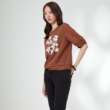 기비 플라워 스터드 포인트 반소매 티셔츠 GY25A1FRT0987