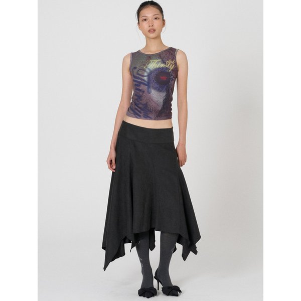Smooth black unbalance skirt