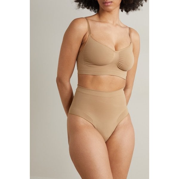 스킴스 심리스 스컬프트 스컬프팅 미드 웨이스트 브리프 오커 베이지 1647597314103164