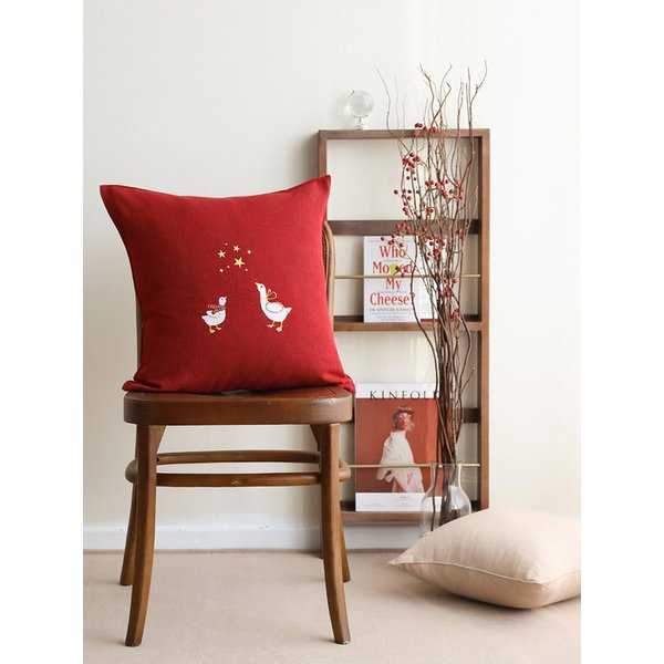자수쿠션커버 50x50 거위 가넷레드