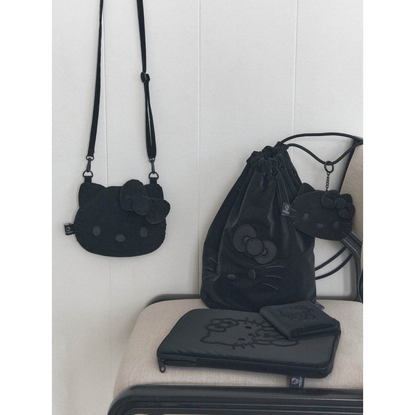 Haze Mini Pouch Hello Kitty Black