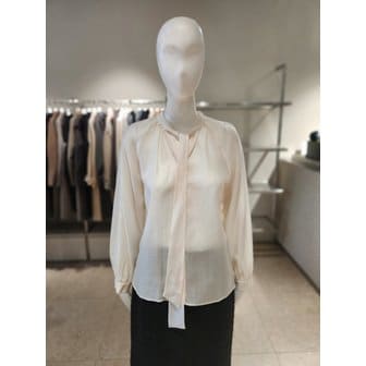 NICE CLAUP [여주점] [나이스클랍] 텐셀 타이 블라우스 A254PWB905