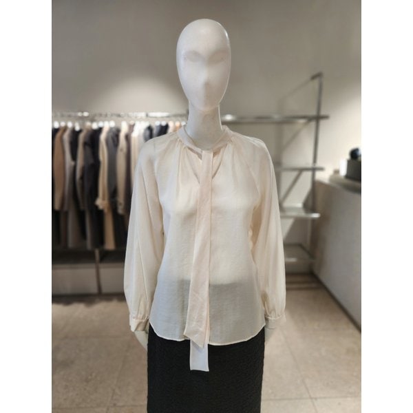 [여주점] [나이스클랍] 텐셀 타이 블라우스 A254PWB905