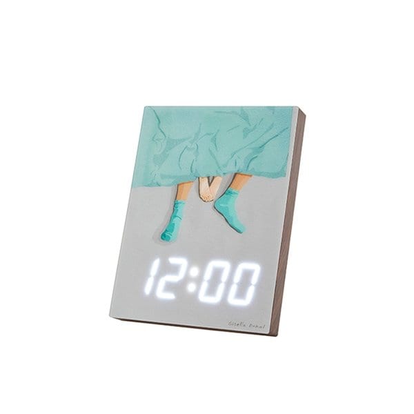 지젤데켈 LED시계_Napping together