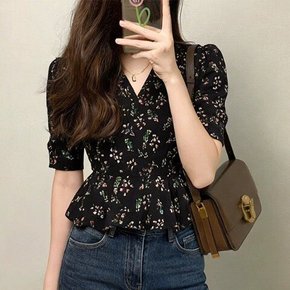 로맨틱무드 플라워패턴 페플럼블라우스 글라듀블라우
