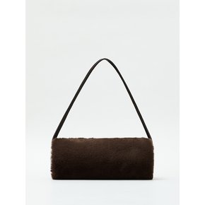 Minimal Barrel Fur Bag_Brownie