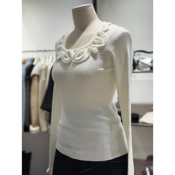 [여주점] 러플 슬림 골지 니트 ES1JK208