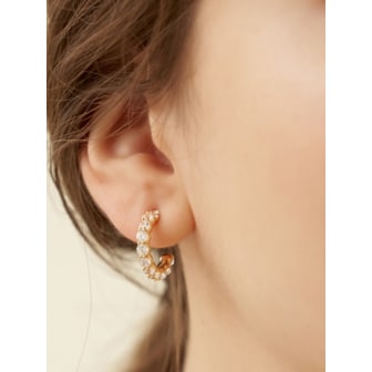 타티아나 [Silver925]Clear White Hoop Earring_EC1721