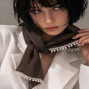 AK수원점 질스튜어트 면 100% 브라운 코튼 테슬 스퀘어 스카프 JASC6E113W3