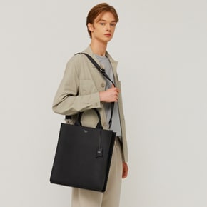 DBBA3FE21BK [NEW TOTE]미디움 블랙 솔리드 가죽 토트백