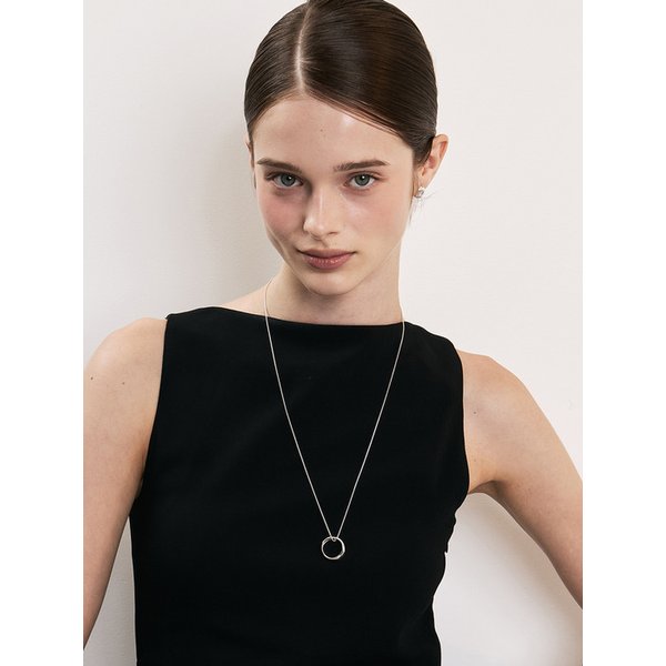 orbit halo pendant necklace