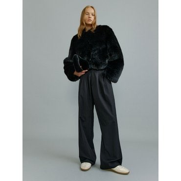 몰리올리 SUNNY cropped bulky fur jacket [black]