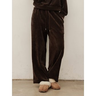 와이오와이 골지 벨벳 스웨트 팬츠_브라운