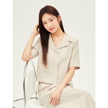 JJ지고트 세일러 칼라 크롭 블라우스GP6M0BL921