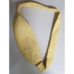 BAguette Leather Cross Bag / Butter