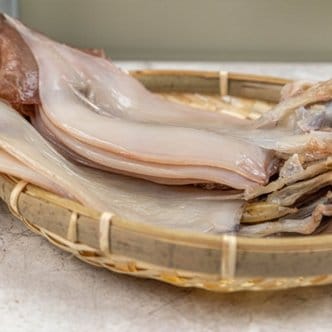  (푸드) 구룡포 해풍건조 촉촉한 반건조오징어 특가 900g이상 10미
