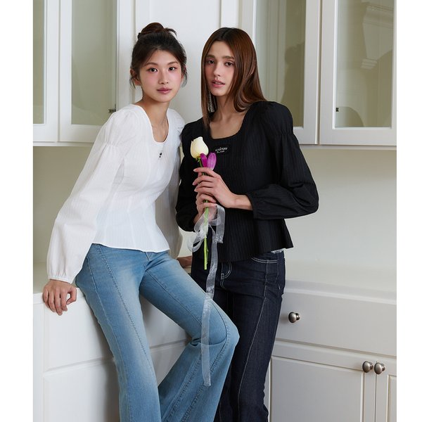 [시흥점] 여성 스퀘어넥 슬림 플레어 블라우스 (ES2OBL51)