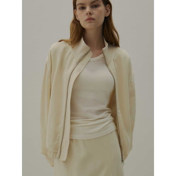 E19 U-Neck Long Sleeve T-Shirt_IVORY