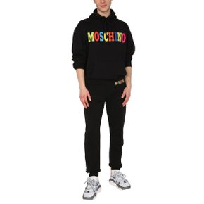 SS22 [모스키노] Mens Pants MULTICOLOR LOGO JOGGING PANTS BLACK 03490228_1555