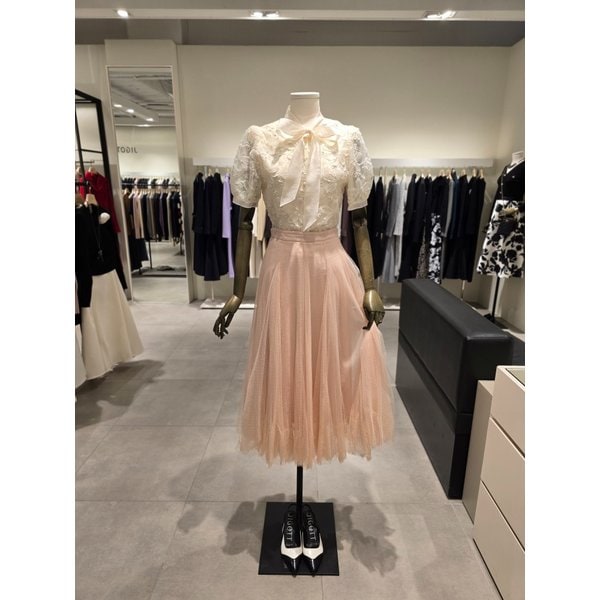 [파주점] 플라워 레이스 리본 타이 블라우스 JS3B0BL413