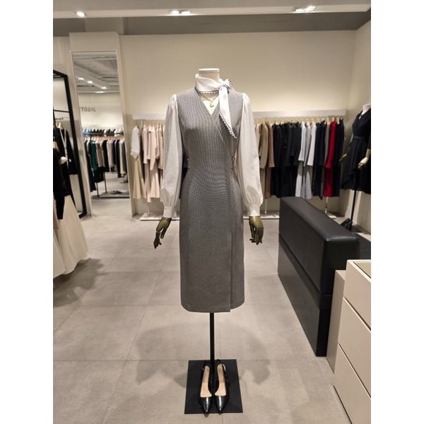 [파주점] 클래식 랩 디테일 머플러 세트 원피스 JR4A0OP292