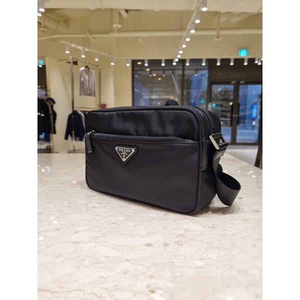[부산점] [프라다] 여성 리나일론 숄더백  1BC167-RV44-F0002
