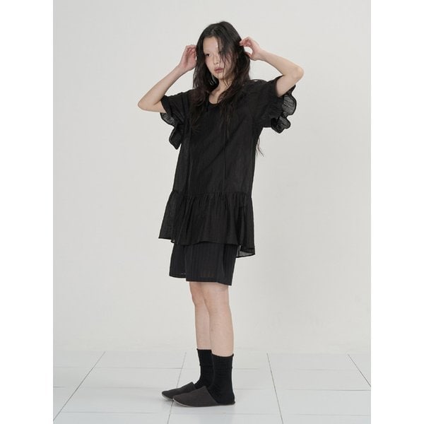SOFT FRILL ONEPIECE (BLACK)