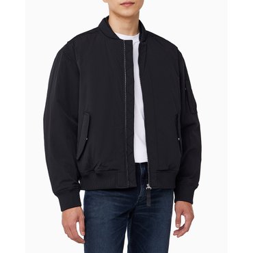 Calvin Klein Jeans 남성 릴렉스핏 패디드 기능성 봄버 자켓(J327058)