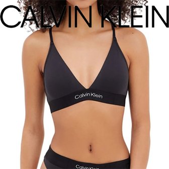 Calvin Klein Underwear 캘빈클라인 EMBOSSED COTTON 트라이앵글 브라팬티세트 QF6990 블랙
