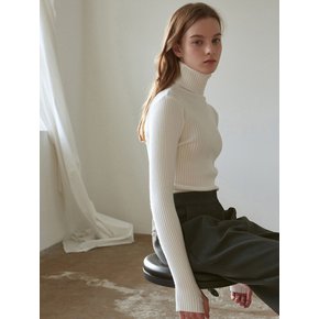 RIBBED TURTLENECK KNIT_WHITE