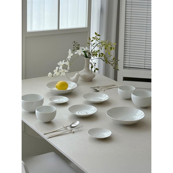 확대된 대표 Main Image