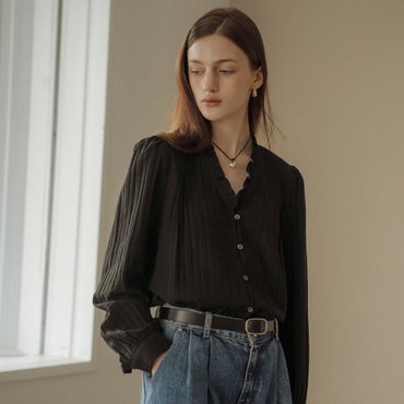 틸아이다이 Race texured frill blouse_Black