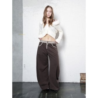 오운서 레이어드 버튼 웨이스트 커브드 와이드 팬츠 (2 Colors)