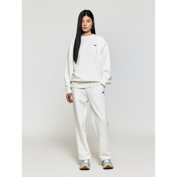[여주점] ESSENTIAL BOX LOGO PANTS