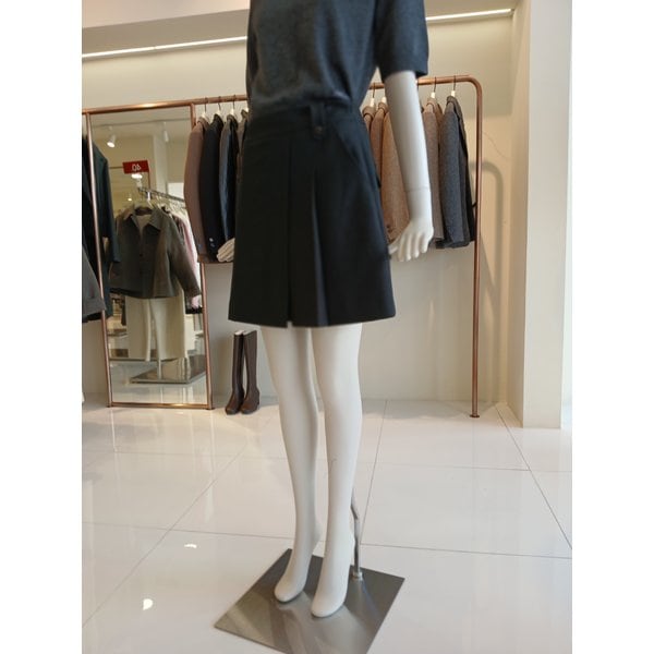 [여주점] 씨씨콜렉트 랩스타일핀턱하프팬츠 E254msa129