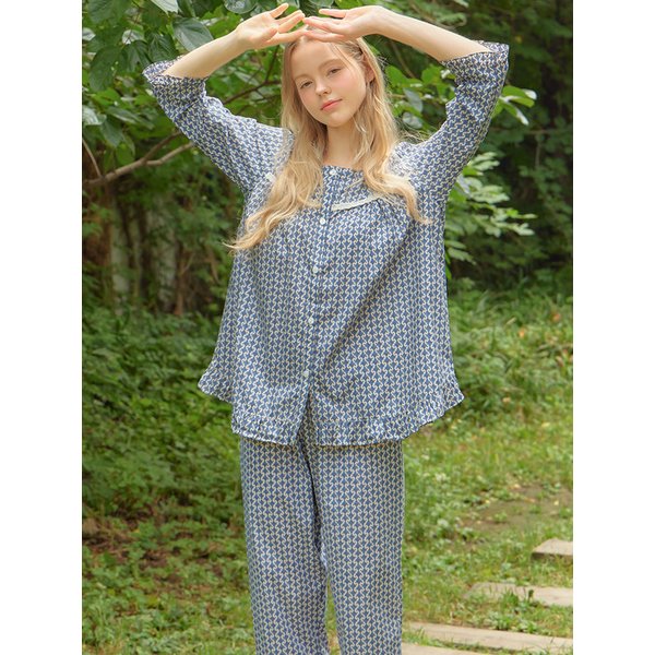 확대된 대표 Main Image