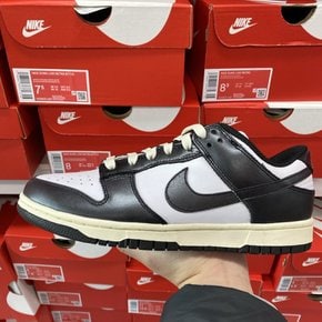 국내매장 나이키 snkrs 덩크로우 빈티지 블랙화이트 데일리 운동화