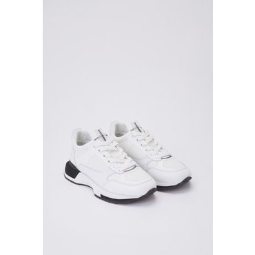 슈콤마보니 Casual sneakers(white) DG4DS23006WHT