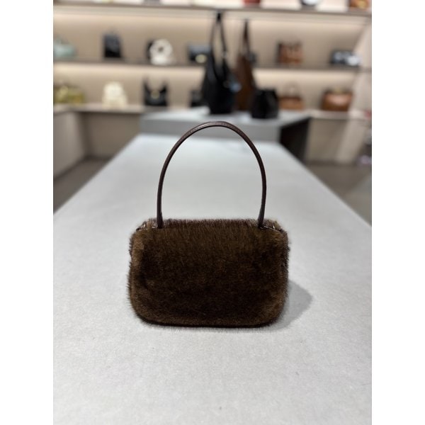 [파주점] 캐롤린 푸피 숄더백 19 RXBSX25642BRD