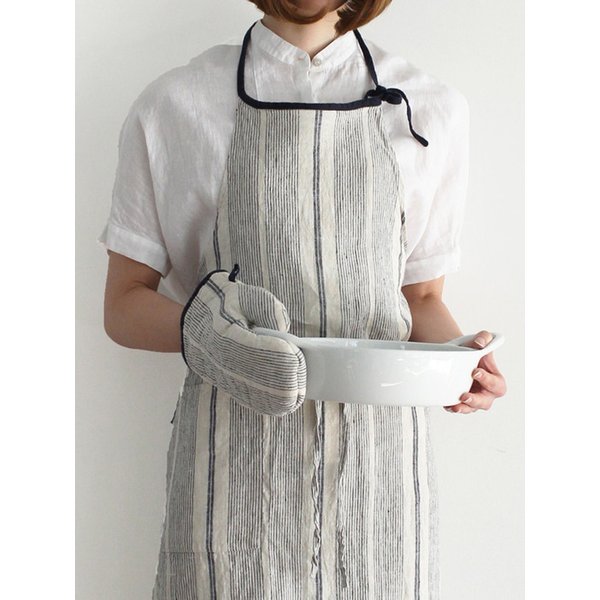 linoelina 리투아니아 린넨 에이프런 앞치마 라운드넥 타입 (디어내추럴-다크블루)
