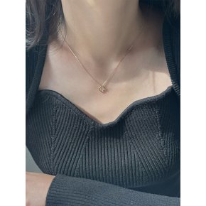 14k wave round necklace