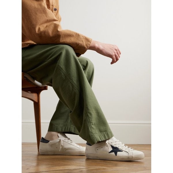 슈퍼스타 디스트레스드 글로스 트리밍 가죽 스니커즈 46376663163009084